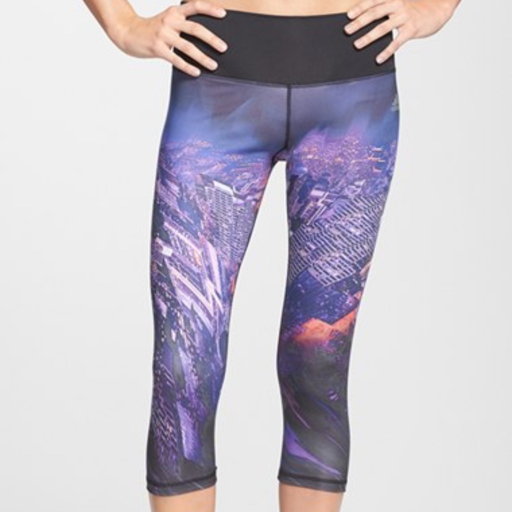 Adidas Womans‎ Mid-rise Workout Tights Tokyo Lights